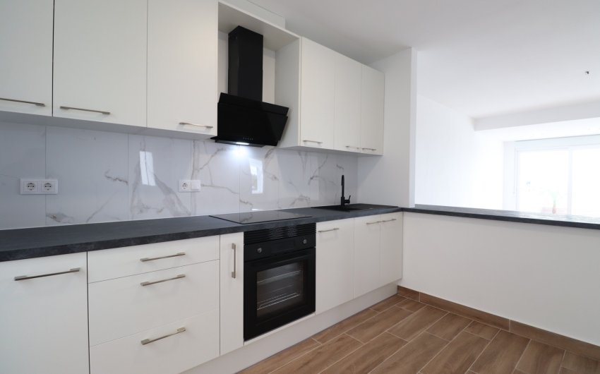 Resale - Townhouse -
Ciudad Quesada - Altos de Quesada