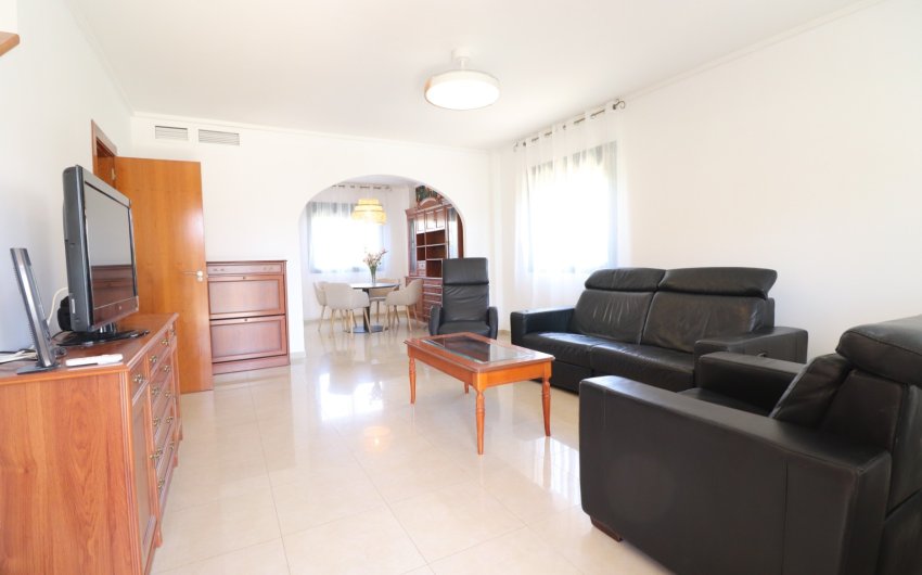Resale - Townhouse -
Ciudad Quesada - Doña Pepa