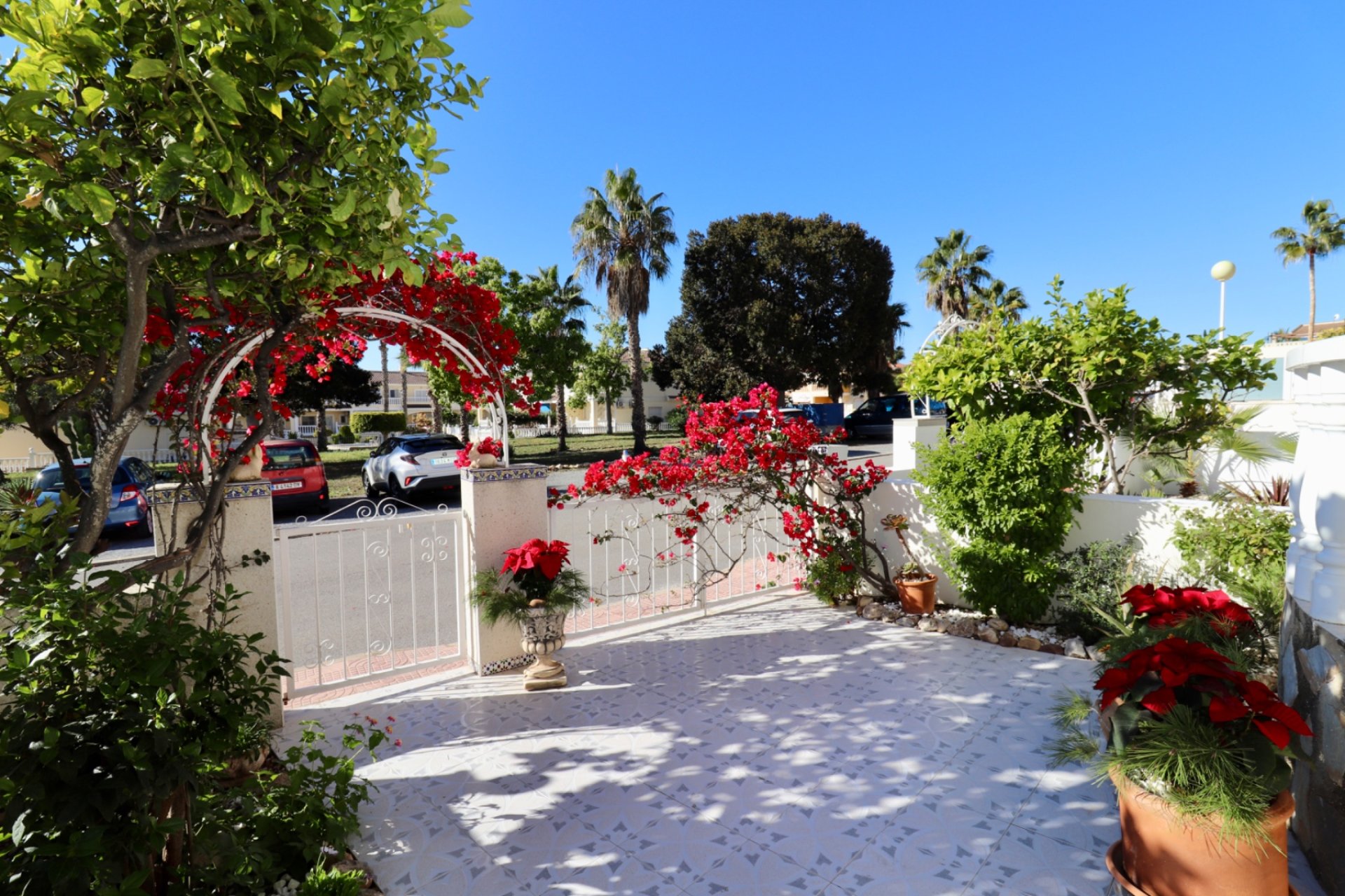 Resale - Townhouse -
Ciudad Quesada - Doña Pepa