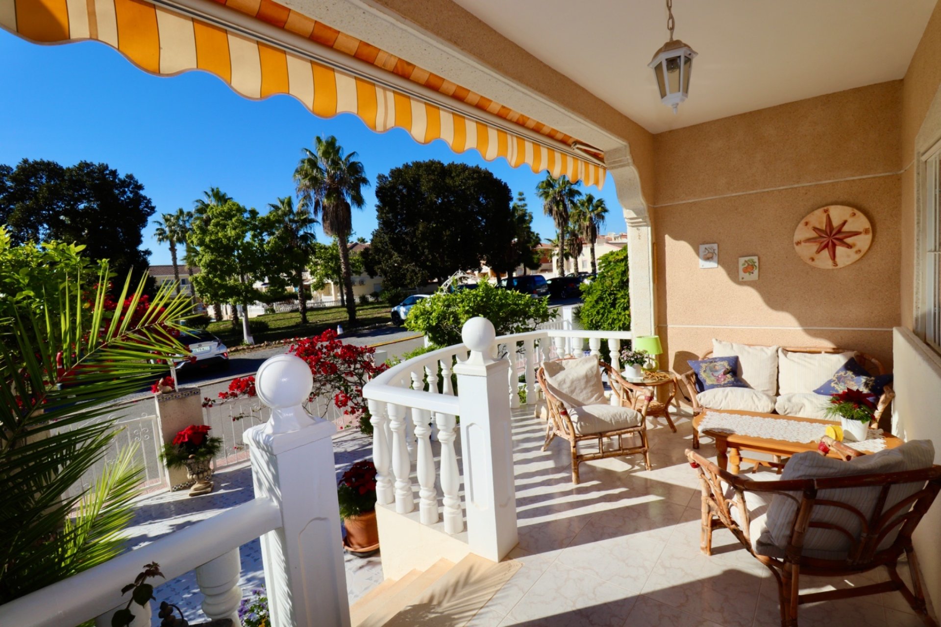 Resale - Townhouse -
Ciudad Quesada - Doña Pepa