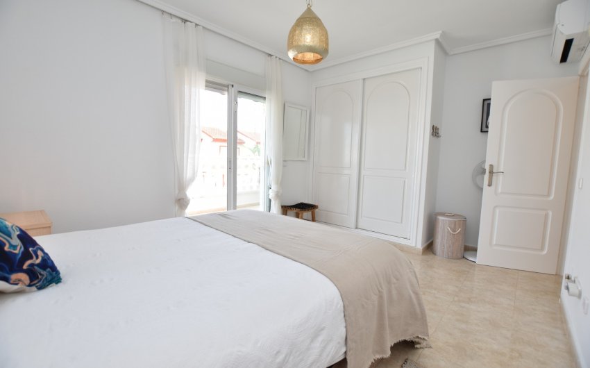 Resale - Townhouse -
Ciudad Quesada - Doña Pepa