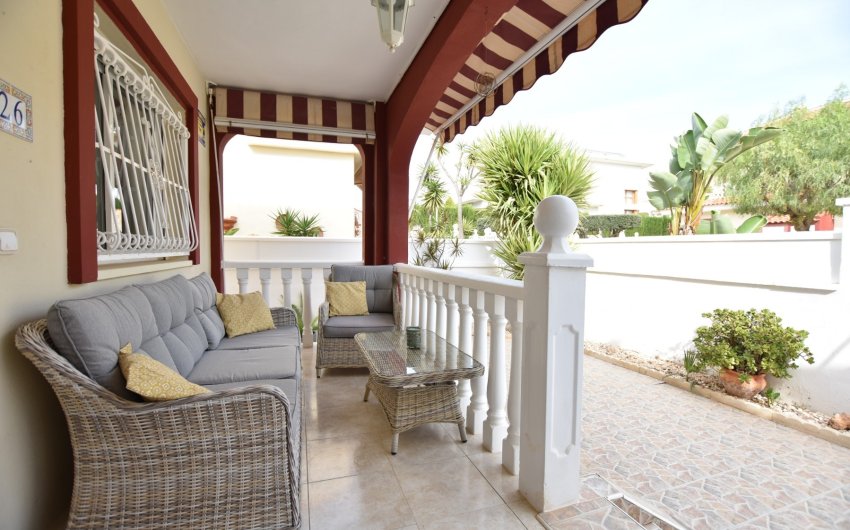 Resale - Townhouse -
Ciudad Quesada - Doña Pepa