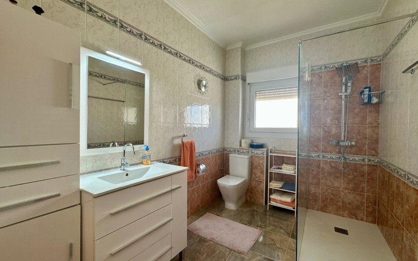 Resale - Townhouse -
Ciudad Quesada - Doña Pepa