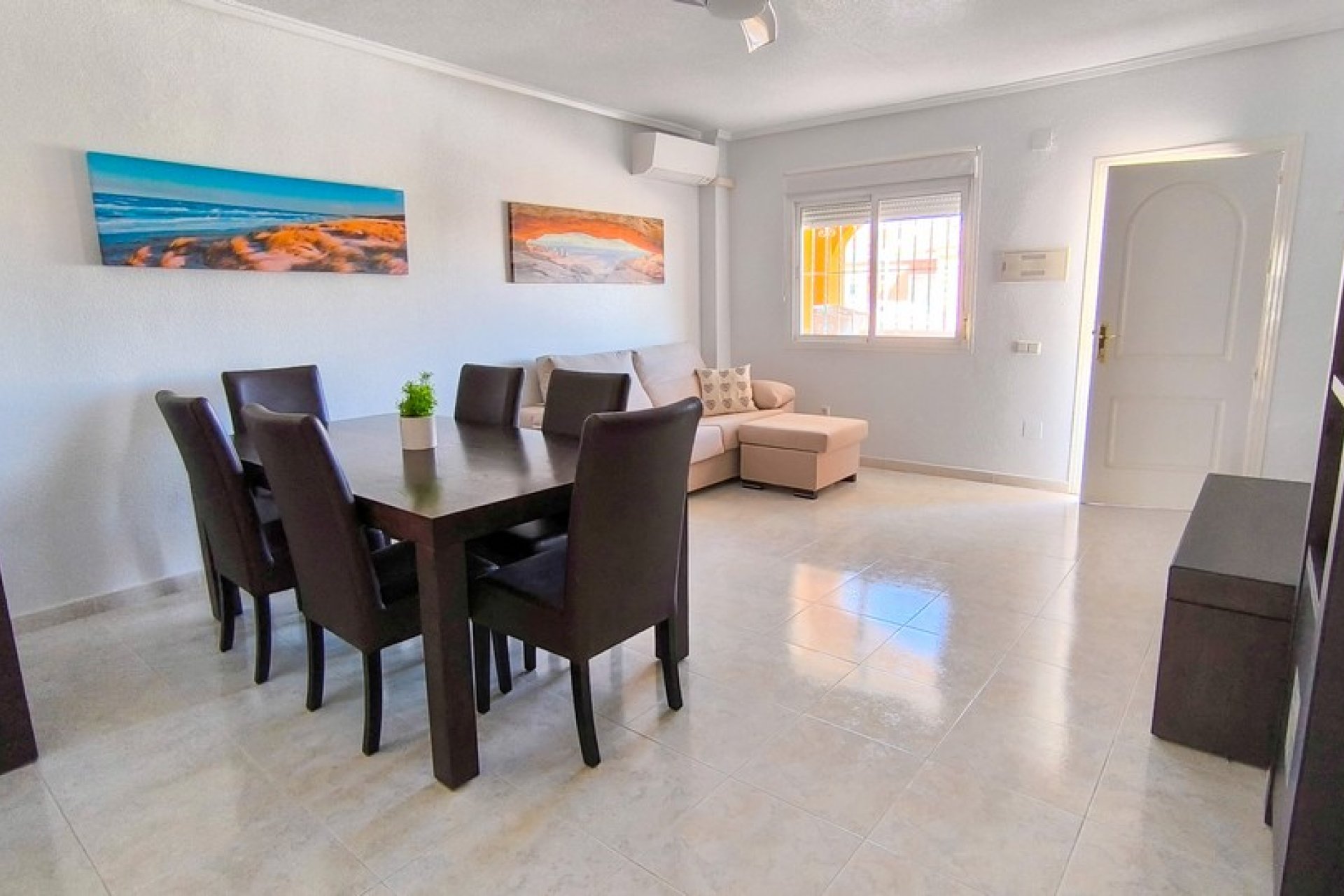 Resale - Townhouse -
Ciudad Quesada - La Fiesta