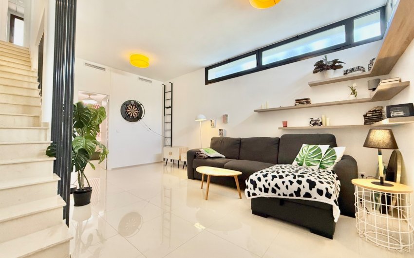 Resale - Townhouse -
Ciudad Quesada - Lo Marabú