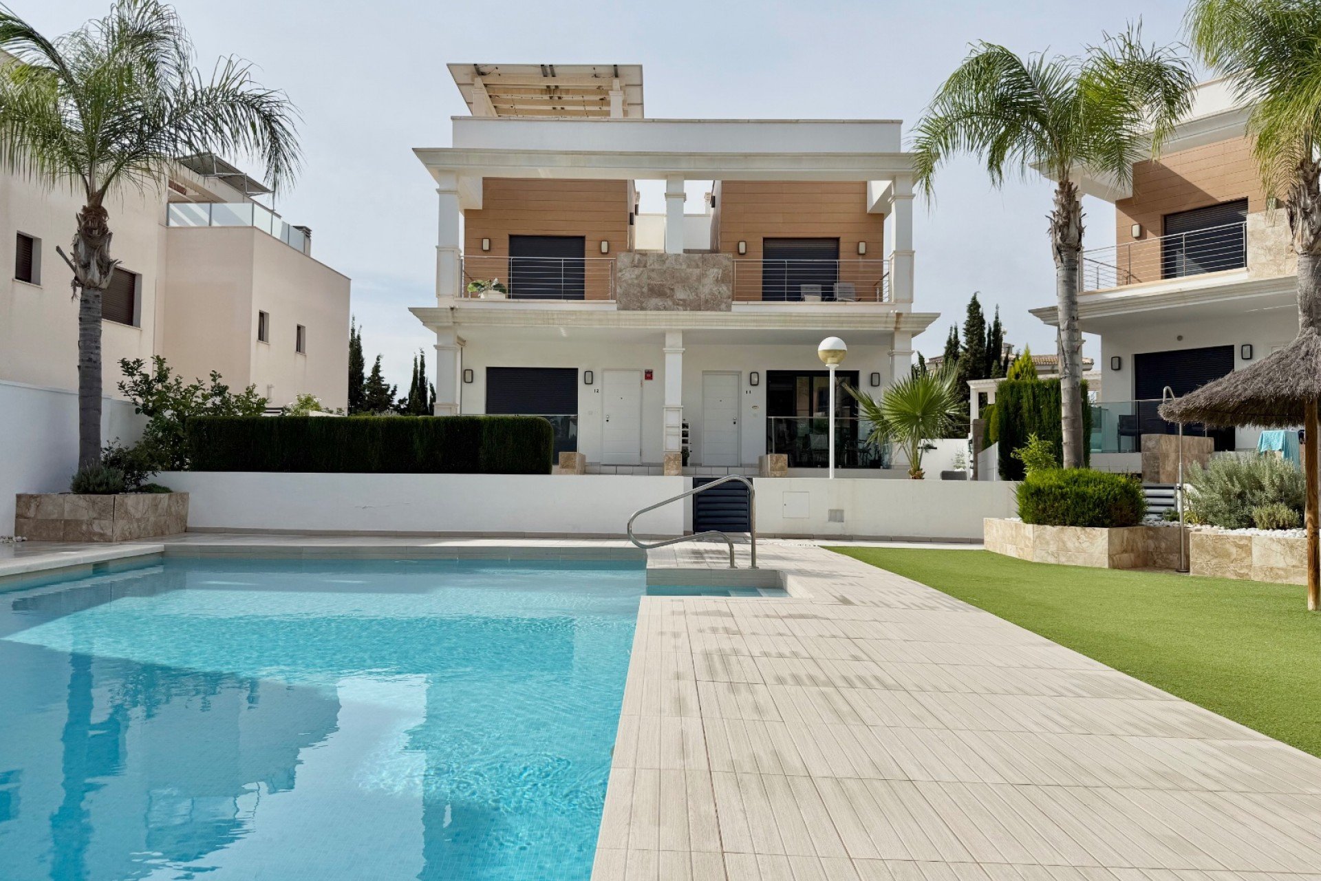 Resale - Townhouse -
Ciudad Quesada - Lo Marabú