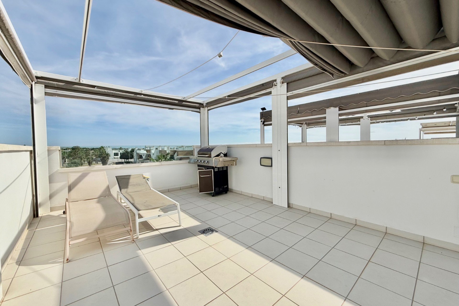 Resale - Townhouse -
Ciudad Quesada - Lo Marabú