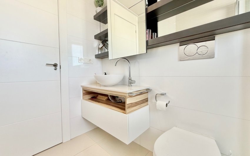 Resale - Townhouse -
Ciudad Quesada - Lo Marabú