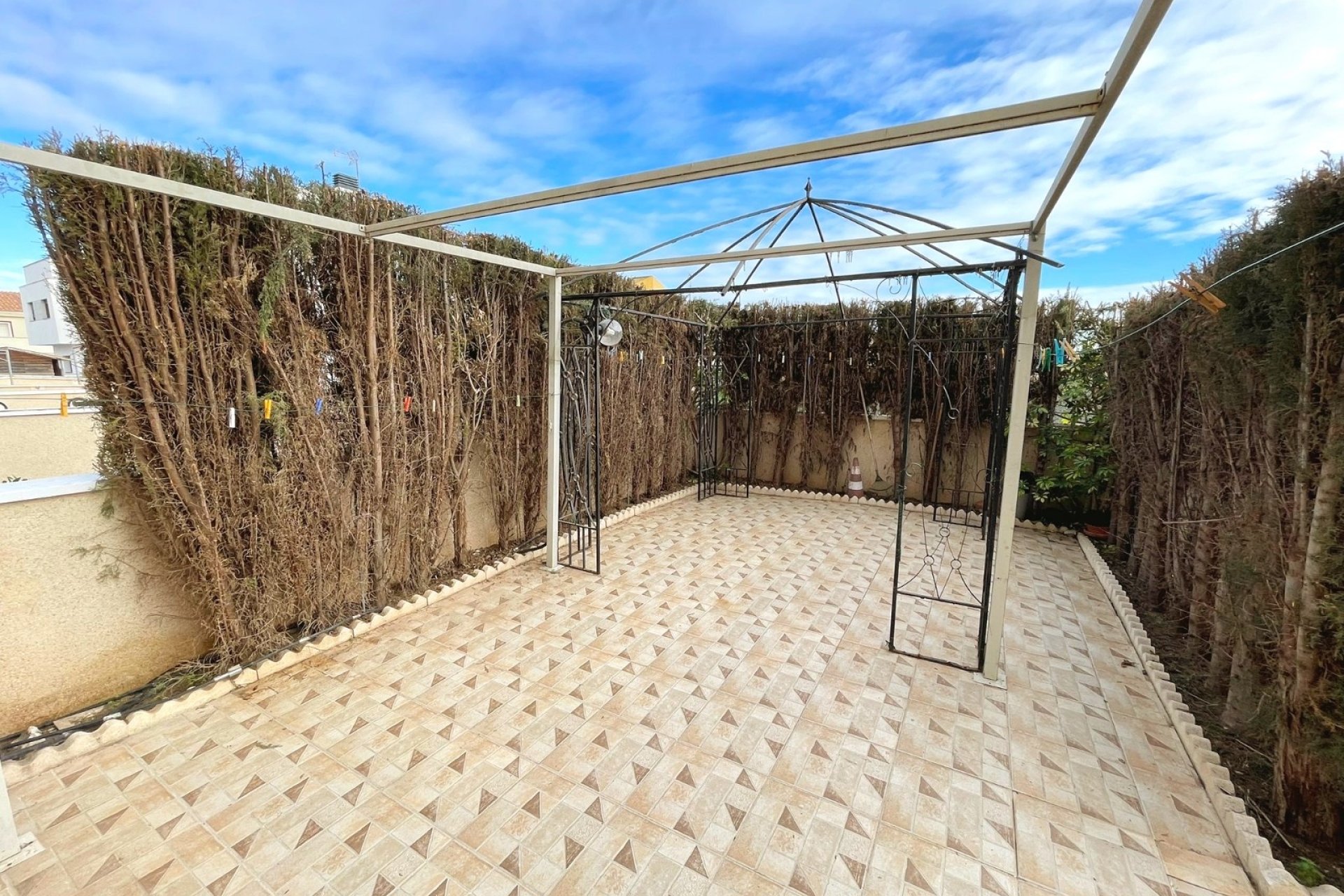 Resale - Townhouse -
Ciudad Quesada - Lo Marabú