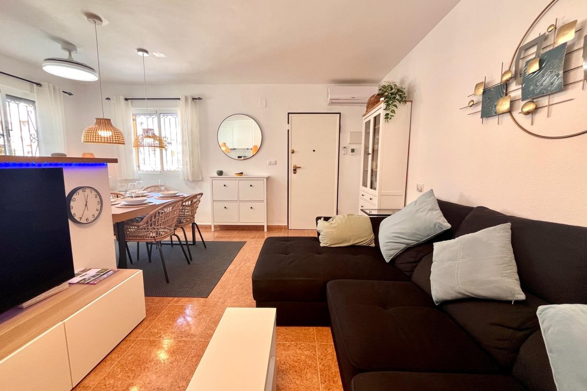 Resale - Townhouse -
Entre Naranjos - Vistabella - Entre Naranjos