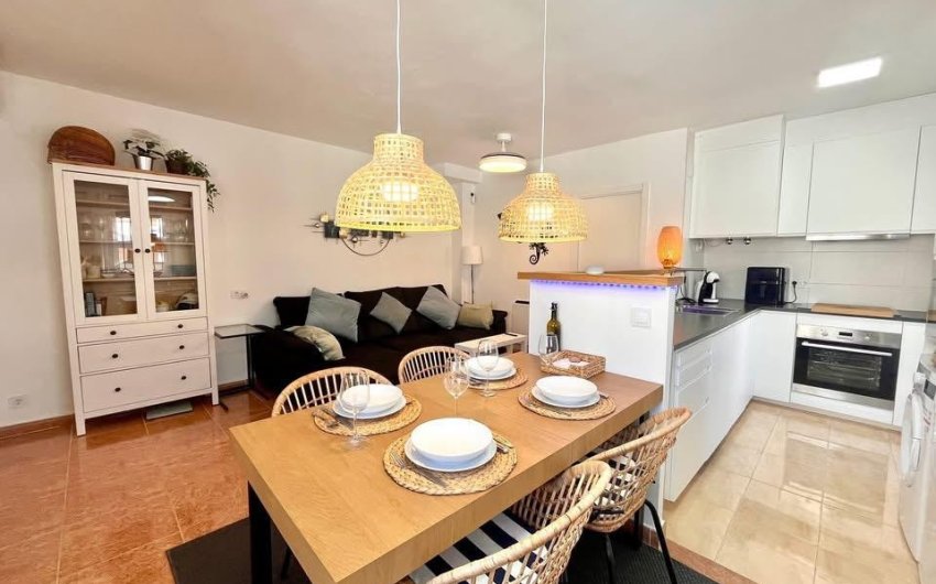 Resale - Townhouse -
Entre Naranjos - Vistabella - Entre Naranjos