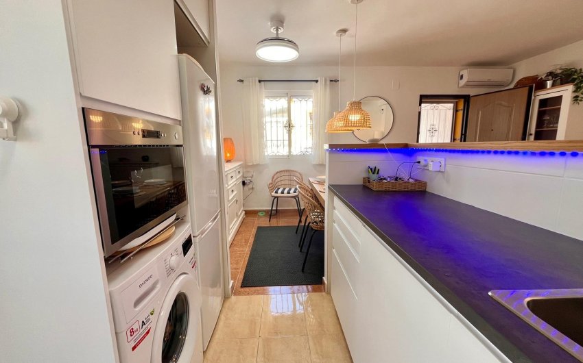 Resale - Townhouse -
Entre Naranjos - Vistabella - Entre Naranjos