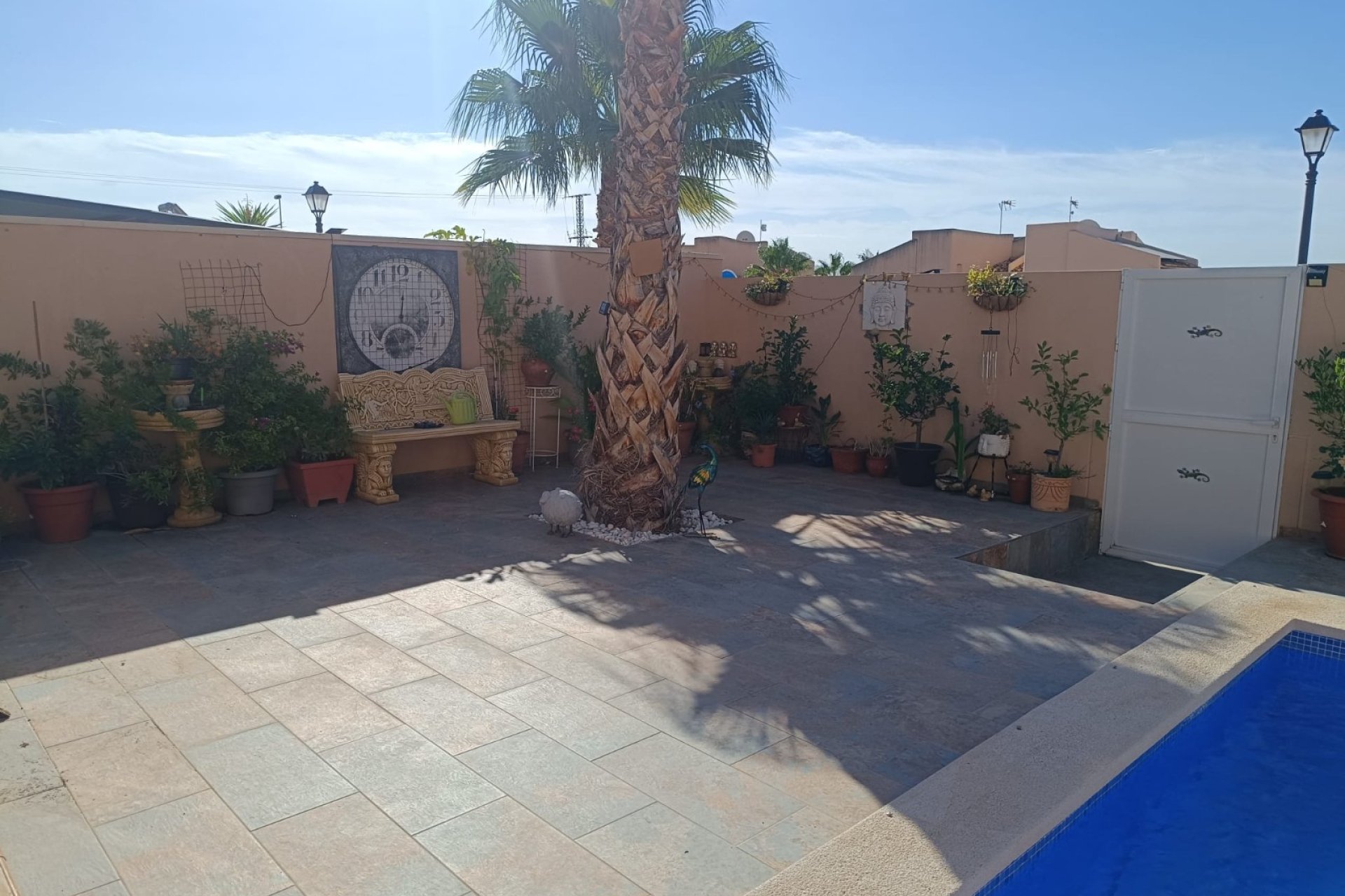 Resale - Townhouse -
Fortuna