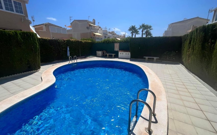 Resale - Townhouse -
Guardamar del Segura - El Moncayo