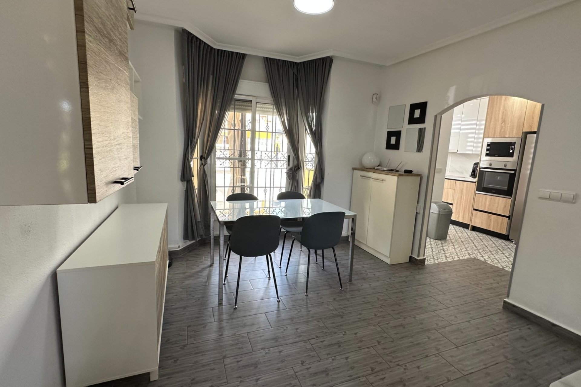 Resale - Townhouse -
Guardamar del Segura - El Raso