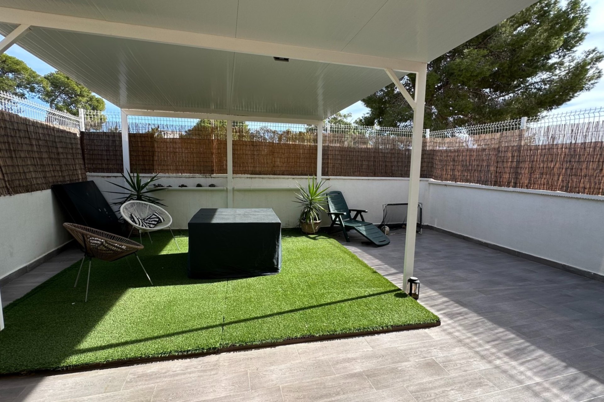 Resale - Townhouse -
Guardamar del Segura - El Raso