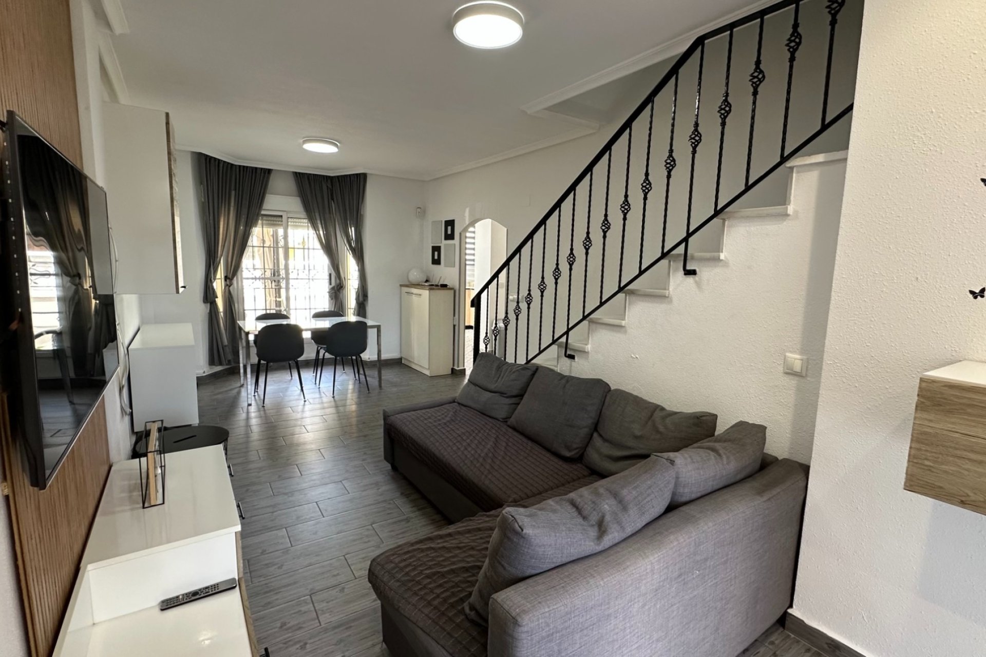 Resale - Townhouse -
Guardamar del Segura - El Raso