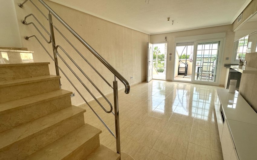 Resale - Townhouse -
Guardamar del Segura - El Raso