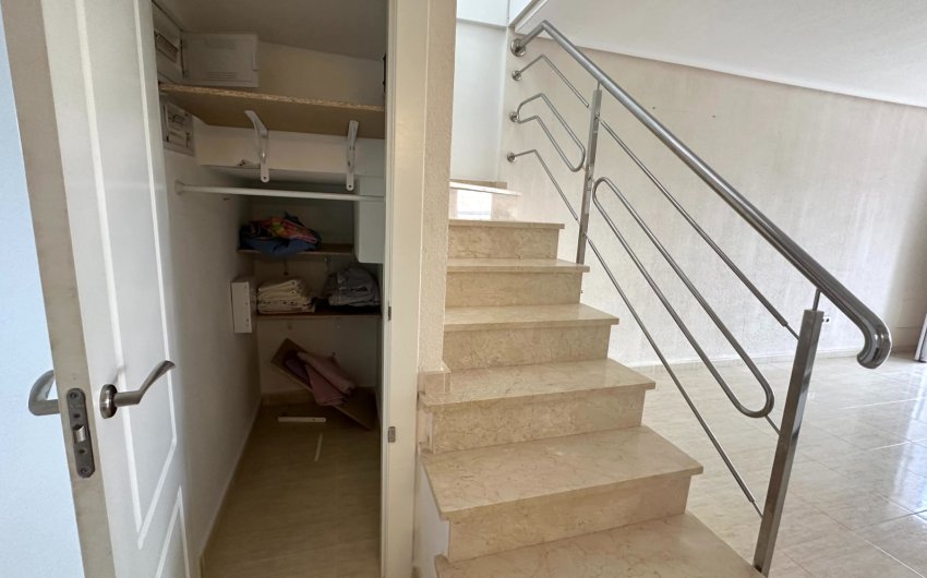 Resale - Townhouse -
Guardamar del Segura - El Raso