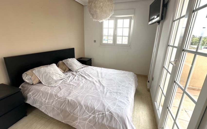 Resale - Townhouse -
Guardamar del Segura - El Raso