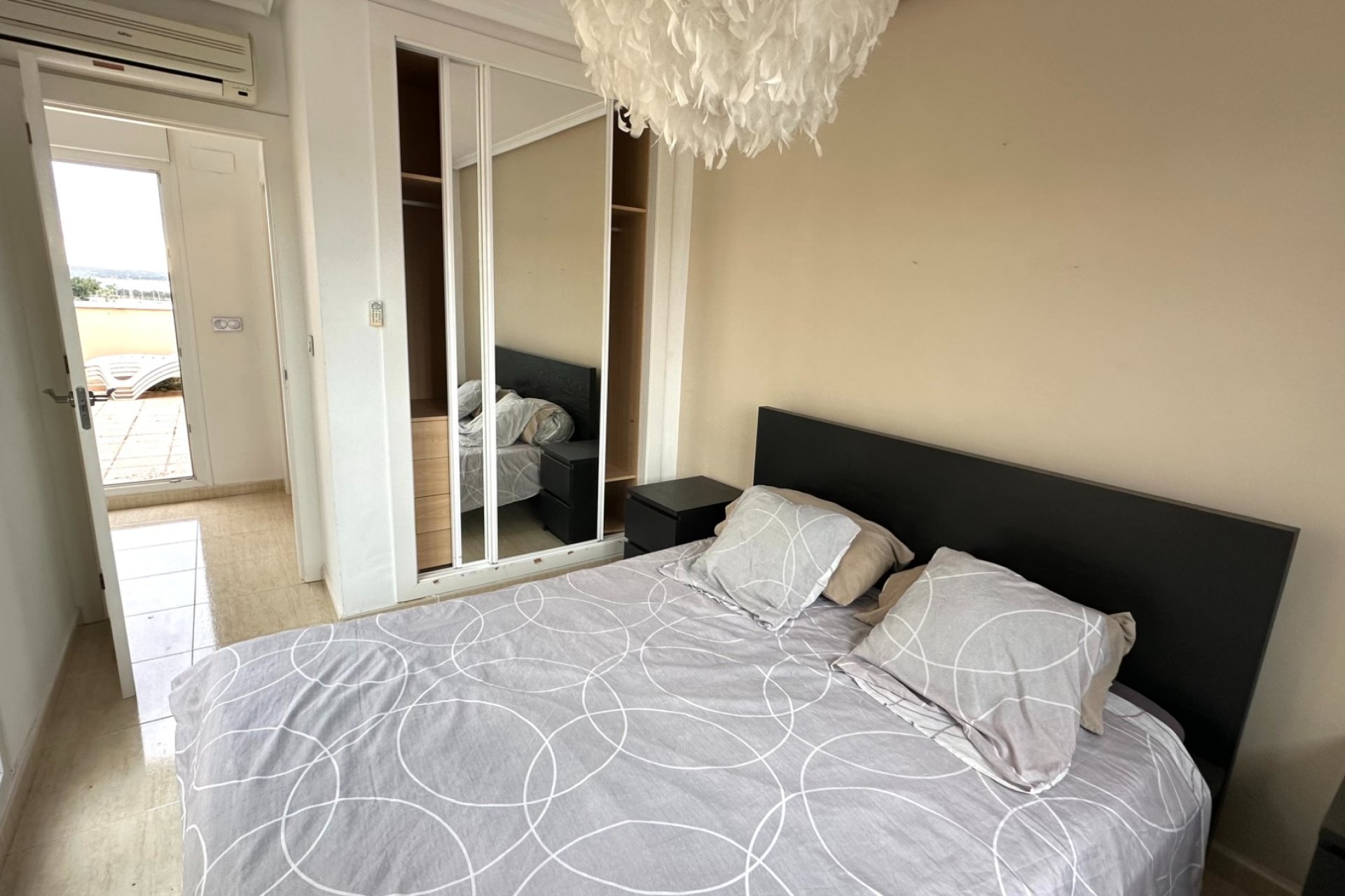 Resale - Townhouse -
Guardamar del Segura - El Raso