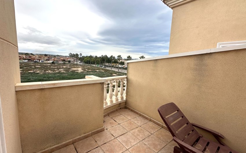 Resale - Townhouse -
Guardamar del Segura - El Raso