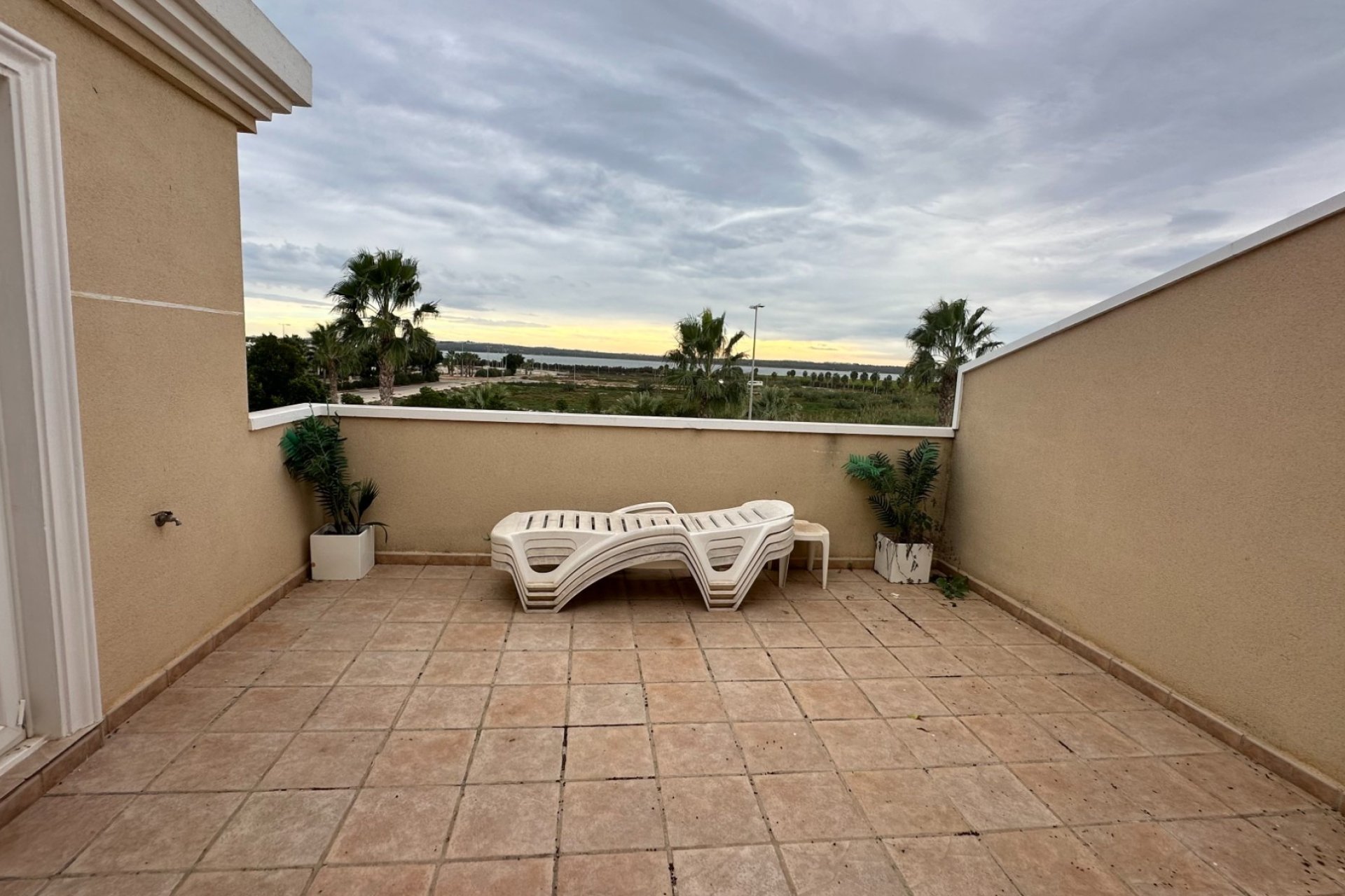 Resale - Townhouse -
Guardamar del Segura - El Raso