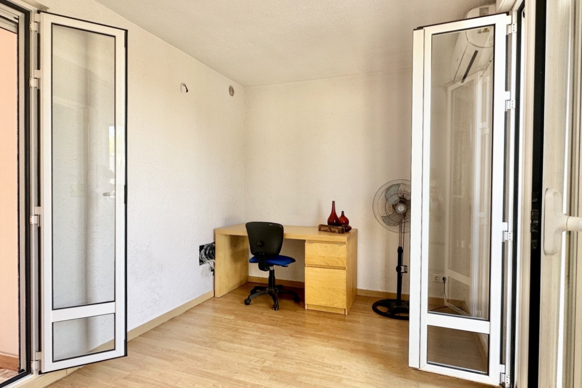 Resale - Townhouse -
Guardamar del Segura - Lomas de Polo-Pinomar