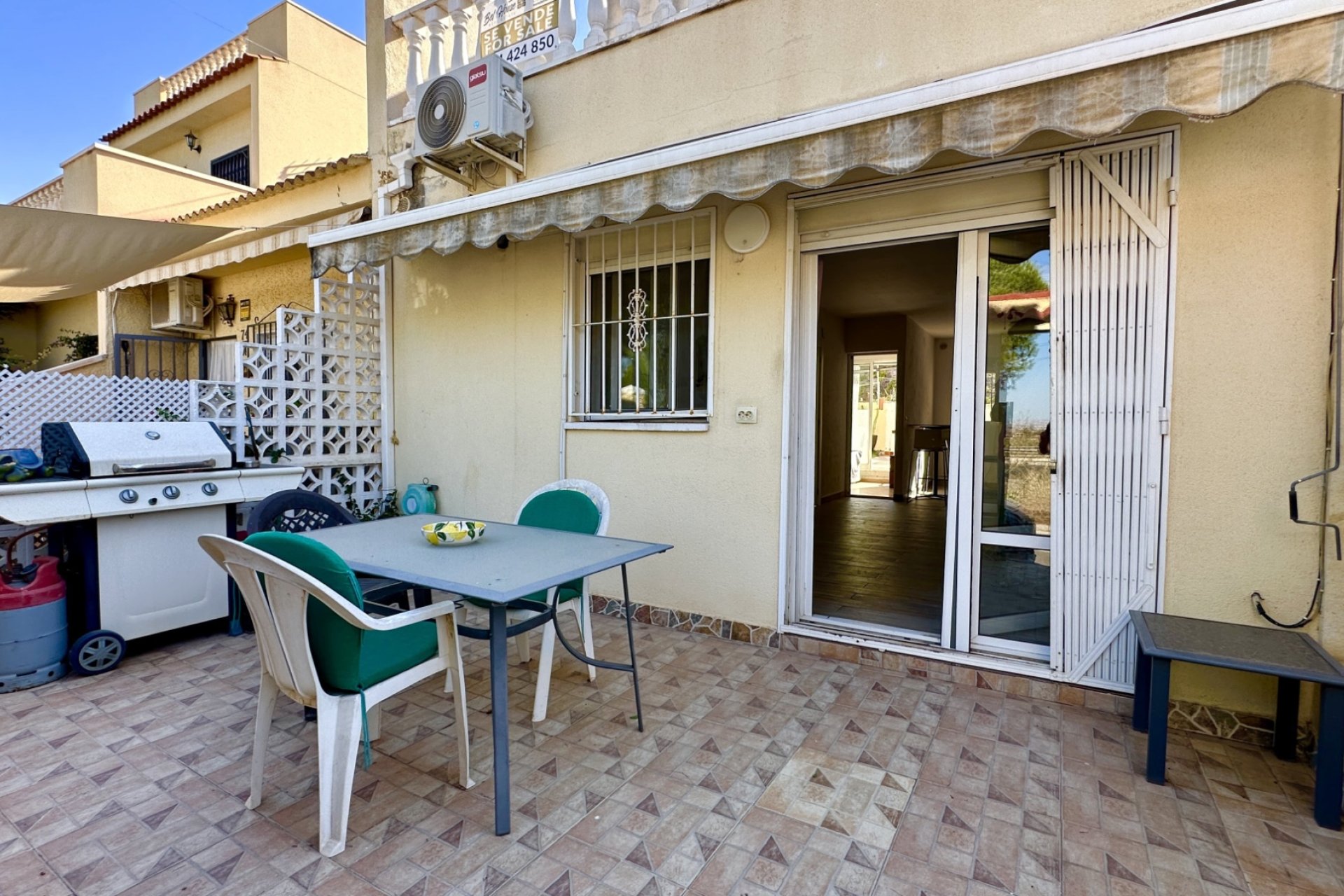 Resale - Townhouse -
Guardamar del Segura - Lomas de Polo-Pinomar