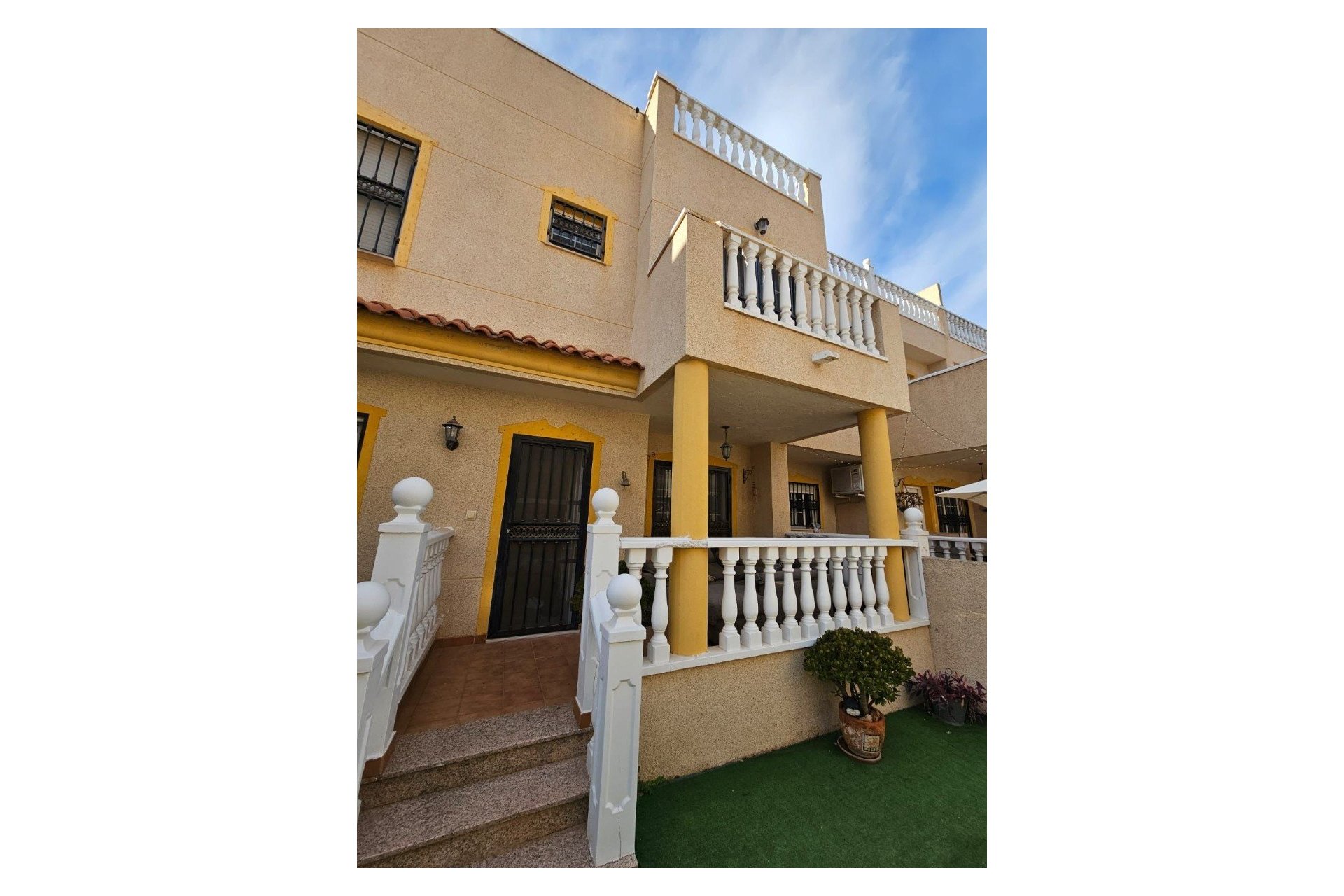 Resale - Townhouse -
Guardamar del Segura - Los Balcones
