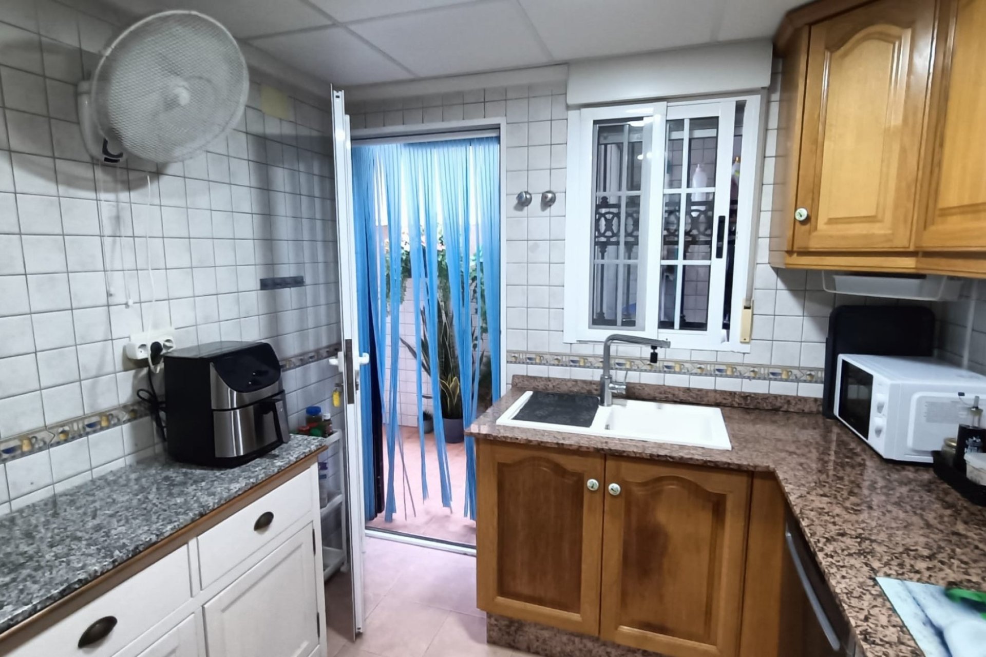 Resale - Townhouse -
Guardamar del Segura - Urbanizaciones
