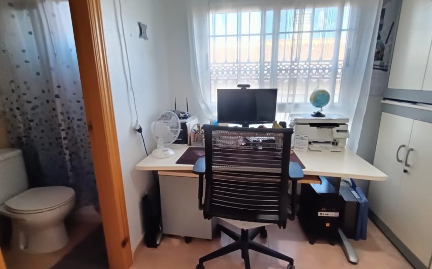Resale - Townhouse -
Guardamar del Segura - Urbanizaciones