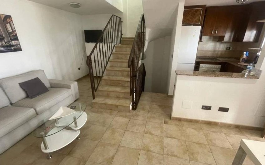 Resale - Townhouse -
Guardamar del Segura - Urbanizaciones