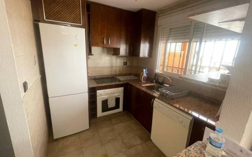 Resale - Townhouse -
Guardamar del Segura - Urbanizaciones