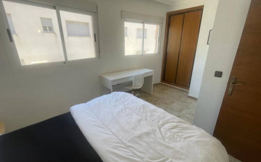 Resale - Townhouse -
Guardamar del Segura - Urbanizaciones