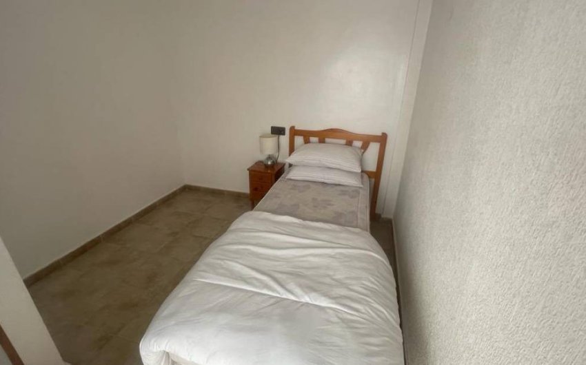 Resale - Townhouse -
Guardamar del Segura - Urbanizaciones