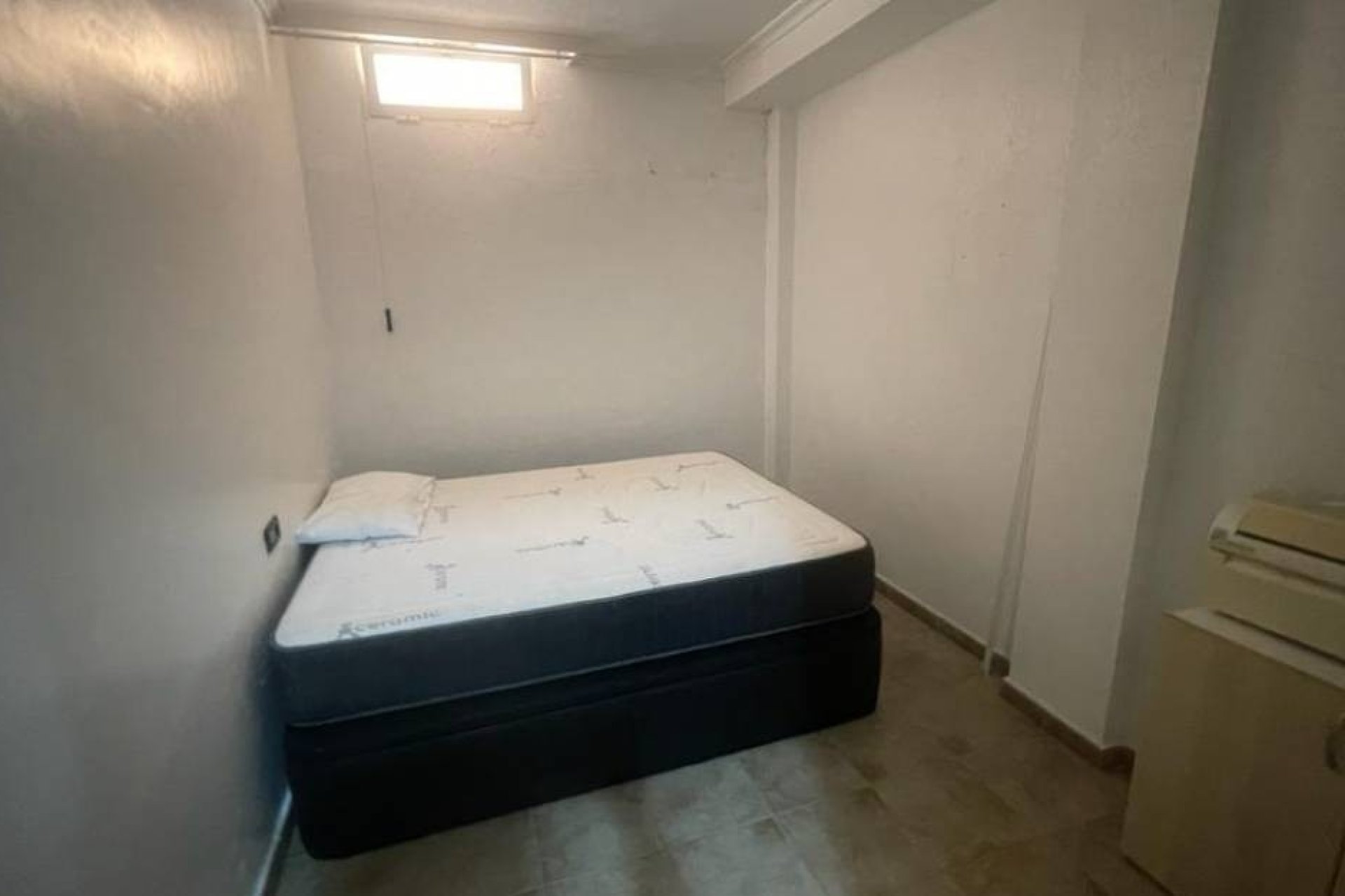 Resale - Townhouse -
Guardamar del Segura - Urbanizaciones