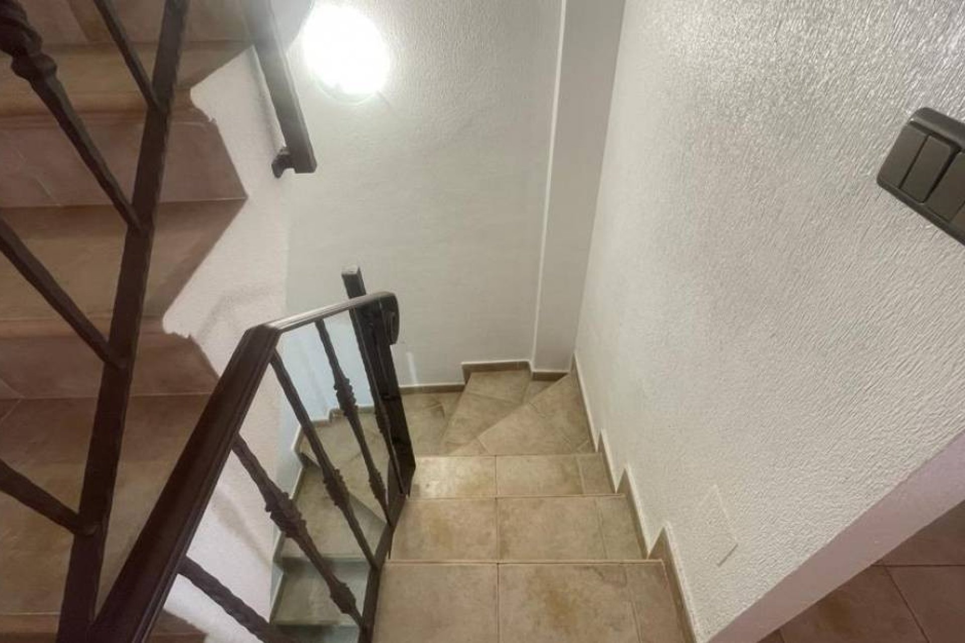 Resale - Townhouse -
Guardamar del Segura - Urbanizaciones