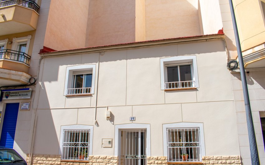 Resale - Townhouse -
Guardamar del Segura