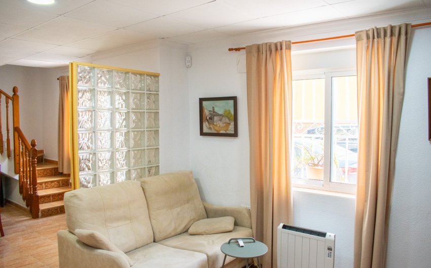 Resale - Townhouse -
Guardamar del Segura