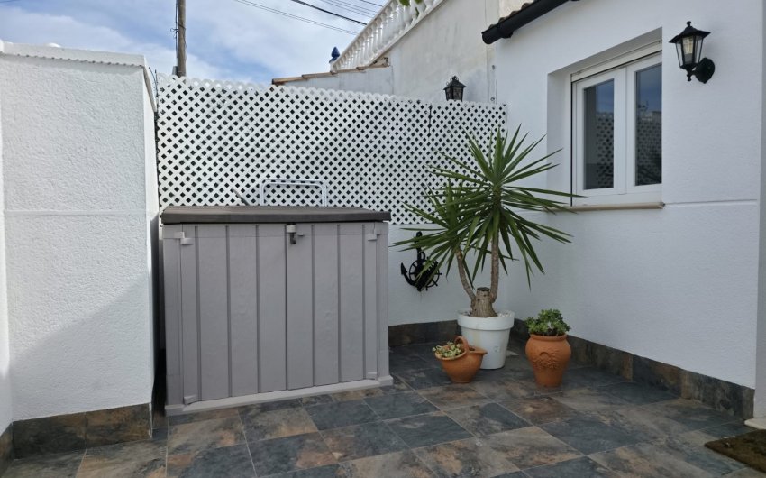 Resale - Townhouse -
La Torreta - Torrevieja