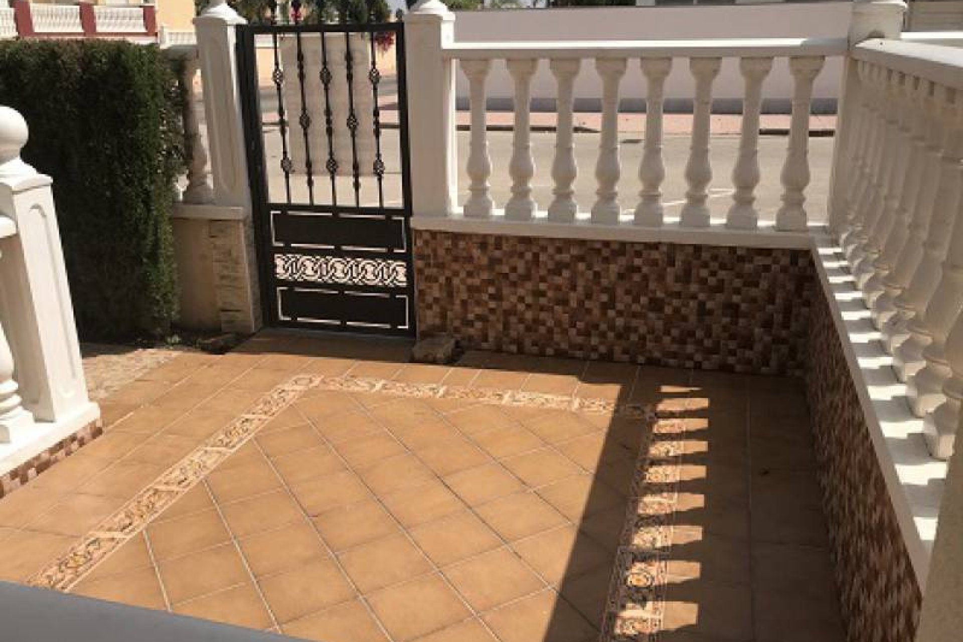 Resale - Townhouse -
Los Alcazares - Gated complex El Divino