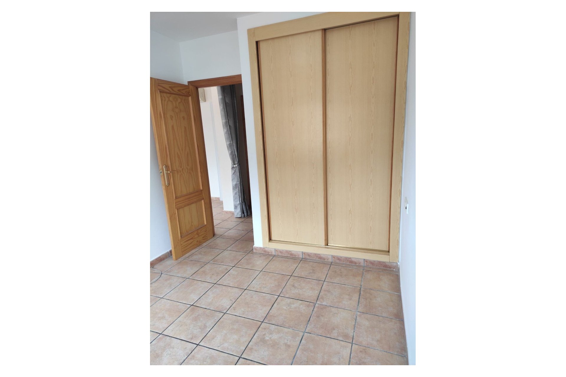 Resale - Townhouse -
Los Alcazares