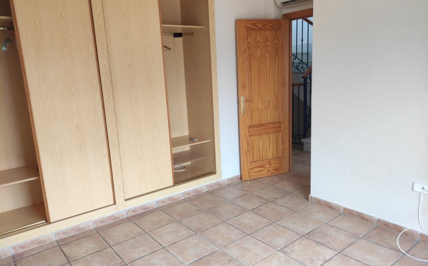 Resale - Townhouse -
Los Alcazares