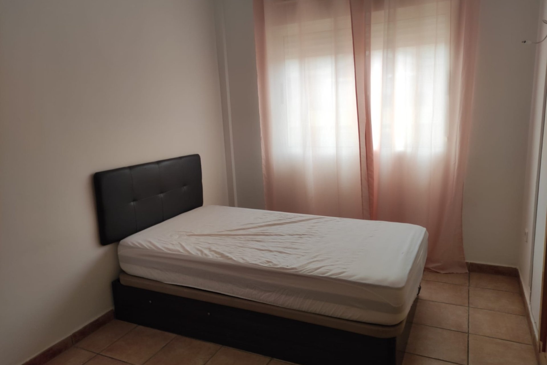 Resale - Townhouse -
Los Alcazares