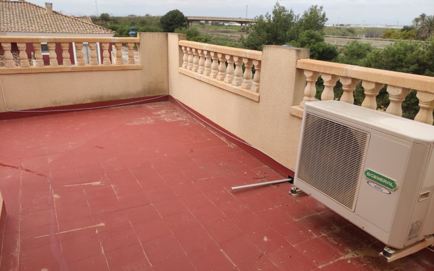 Resale - Townhouse -
Los Alcazares