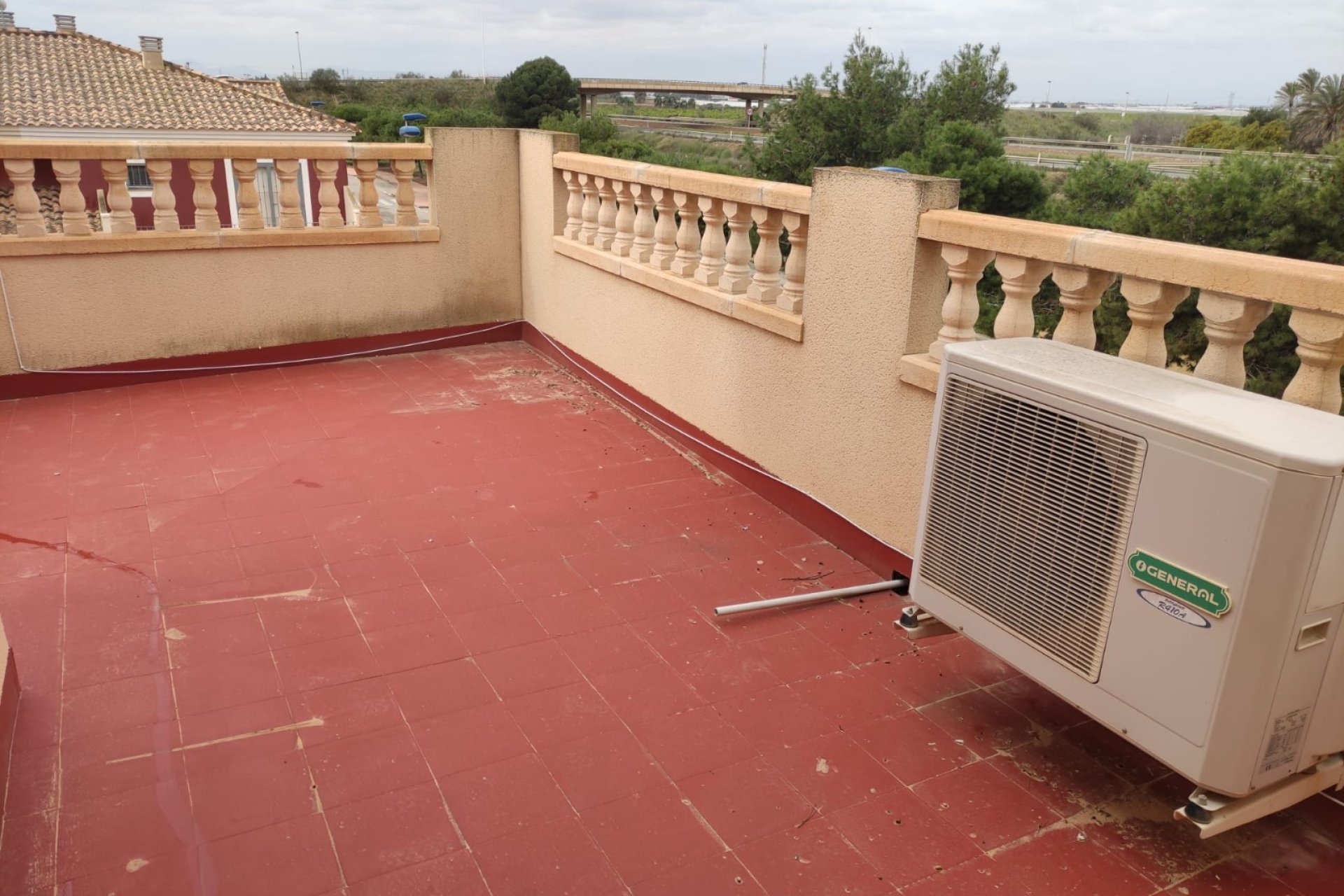 Resale - Townhouse -
Los Alcazares
