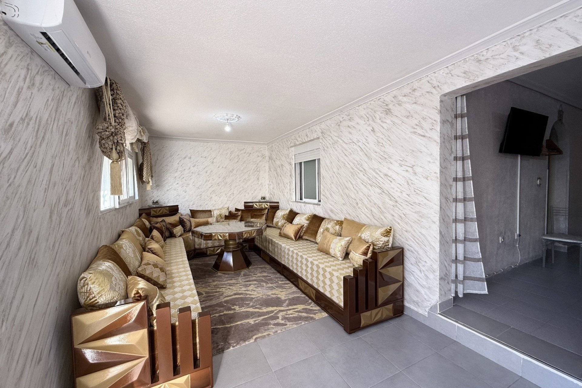 Resale - Townhouse -
Los Alcazares