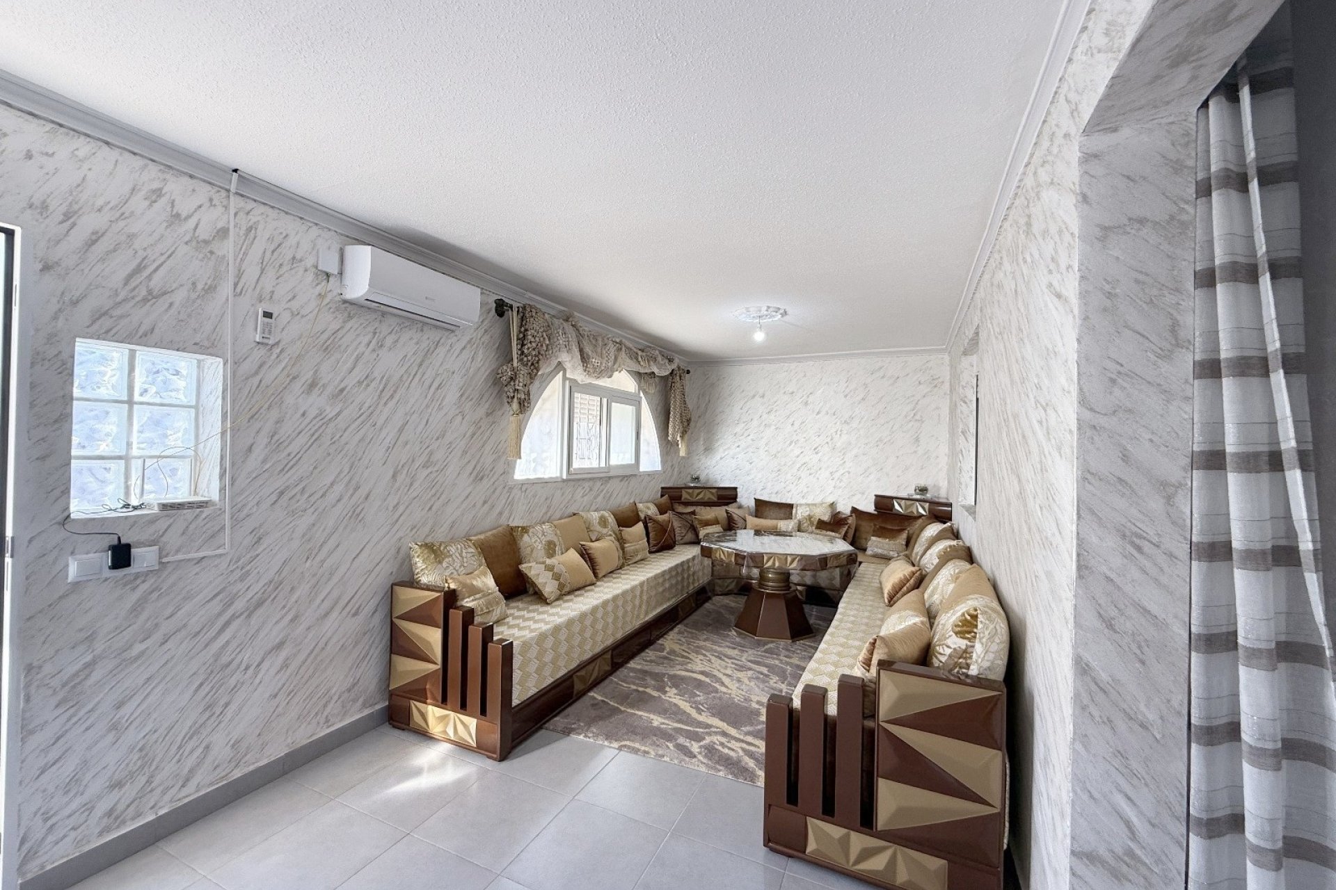 Resale - Townhouse -
Los Alcazares