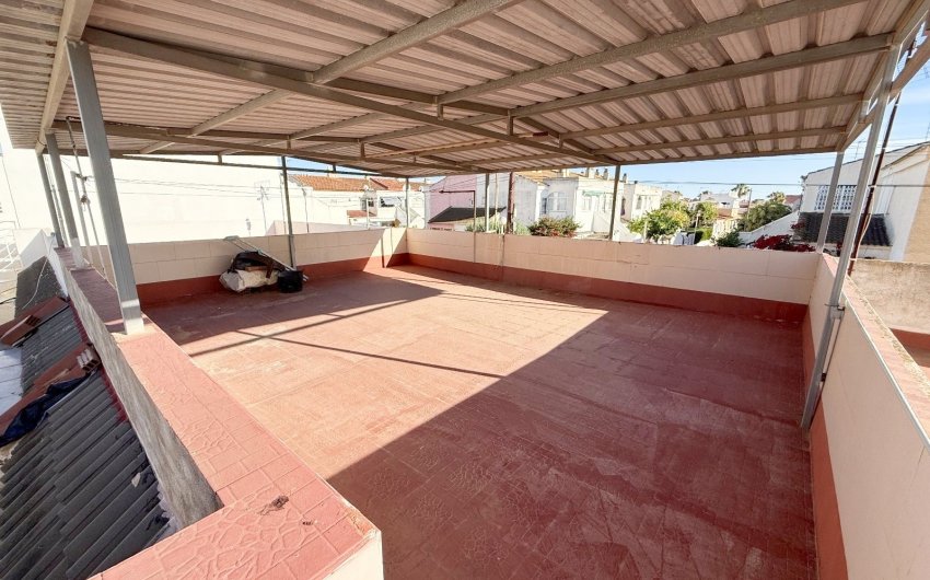 Resale - Townhouse -
Los Alcazares